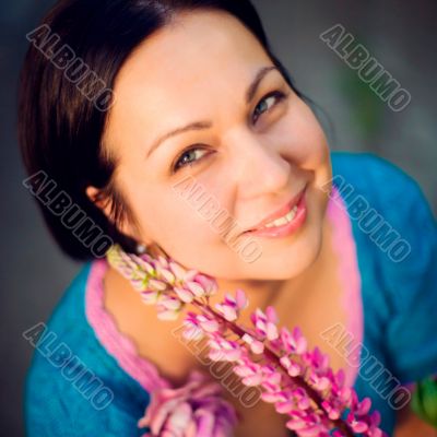 Artistic lifestyle photo of cheerful adult woman walking around 