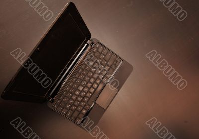 Closeup photo of a thin laptop