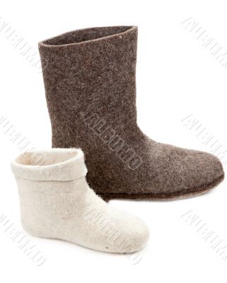 Pair light and dark big woolly lock footwear