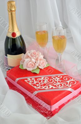 Marzipan cake with champagne