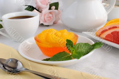 Dessert of oranges in jelly
