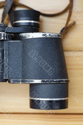 binoculars binoculars
