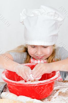 girl in chef`s hat