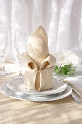 Napkin `hat with lapel