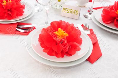 Tableware decoration paper towels in the form of a flower