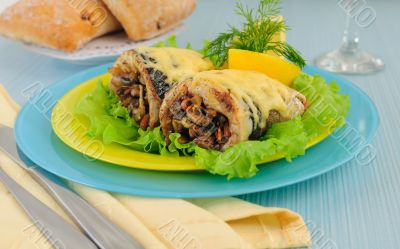 Herring baked with mushrooms and cheese Herring baked with mushrooms and cheese