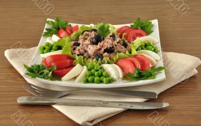 Tuna Salad and vegetables Tuna Salad and vegetables