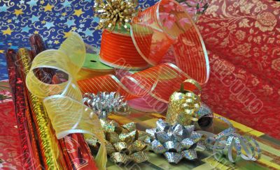 Gift wrapping paper Gift wrapping paper