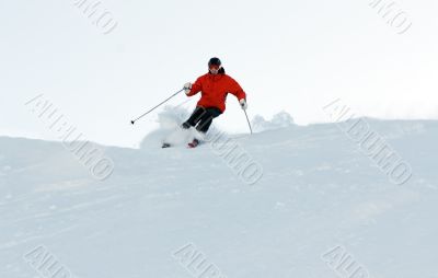 Man skiing