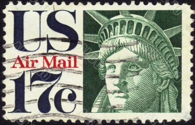 airmail stamp  Statue of Liberty 17 c