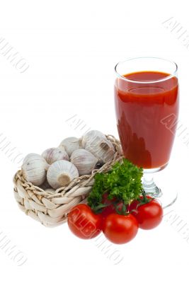 Tomato juice, garlic, parsley .
