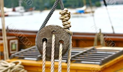Ship rigging