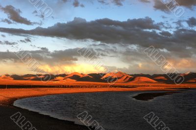 Landscape of Tibetan lakes at sunset