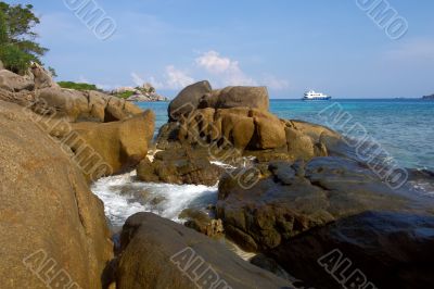 Coastal cliffs and beaches Coastal cliffs and beaches