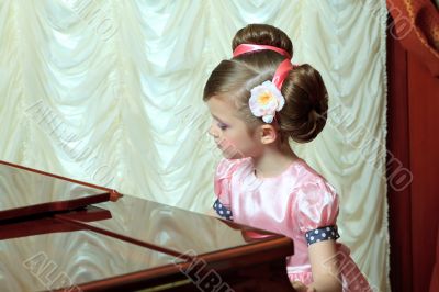 Girl in pink Girl in pink