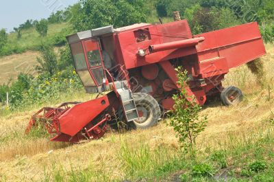 Combine harvesting