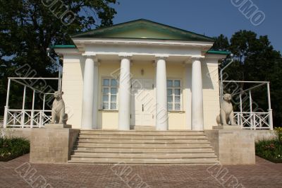 The Palace Pavilion of  1825 in Kolomenskoye (Moscow)