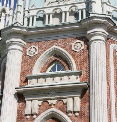 The columns of the palace of the eighteenth century (Moscow, Tsa