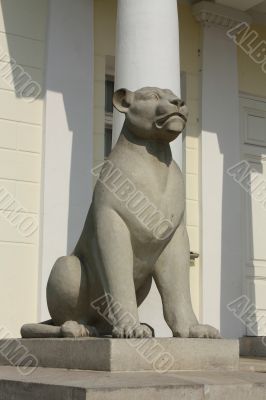 Etrance to the Palace Pavilion of  1825 in Kolomenskoye (Moscow)