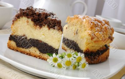 Cheese cake with poppy filling