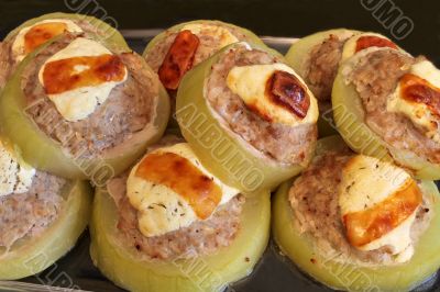 stuffed zucchini