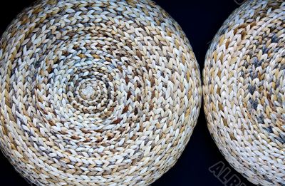 spiral straw weaving 