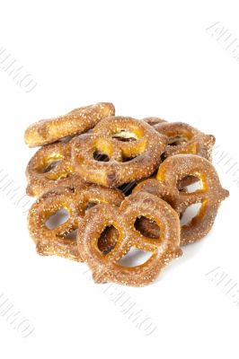 crunchy knot shape pretzel