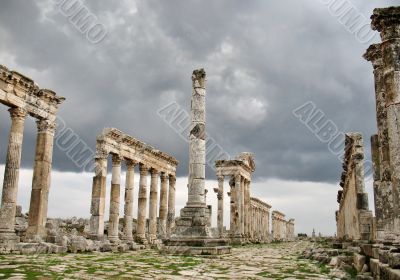 Apamea before a thunder-storm 