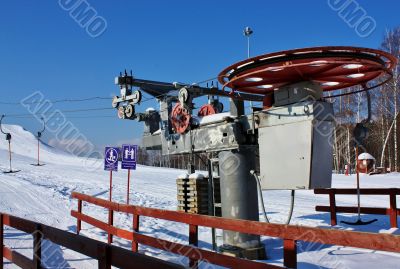 device for lift of skiers