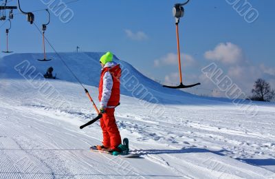 skier on the lift 