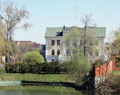 House on the lakes bank