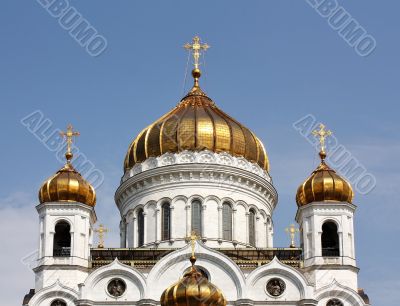 Golden domes of the orthodox temple
