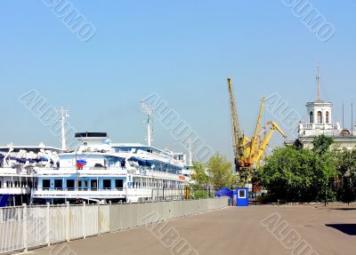 Passenger river port