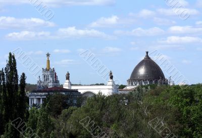 Dome-shaped building and Stella