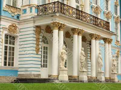 Entrance with balcony in to the baroque palace