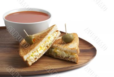 egg sandwich with tomato soup