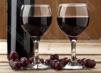 wine with grapes