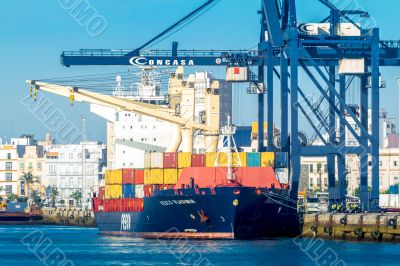 Cargo ship Fesco Vladimir