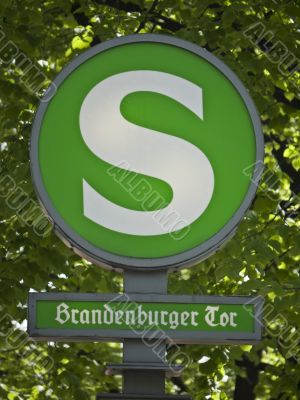 Sign-Light-rail-Brandenburger-Tor