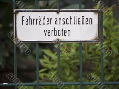 bicycle-forbidden bicycle-forbidden