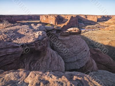 high angle view of sandstone cliffs of canyon de chelly