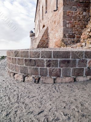 stone wall an mud