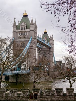 Vertical Tower Bridge