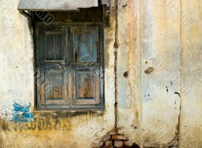 Shutters and Window 