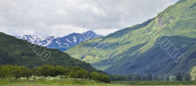 mountains in alaska