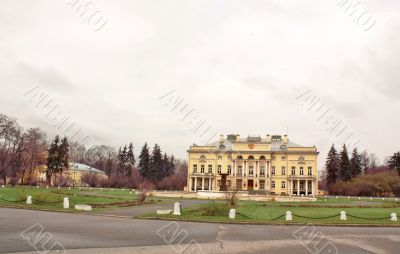 Palace of the early nineteenth century