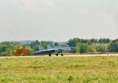 Landing fighter