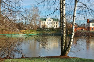 House on the lakes bank