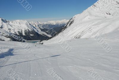 KÃ¼htai Mountains