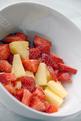 Muesli with fresh fruit